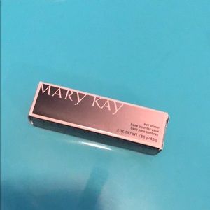 Mary Kay Eye Primer